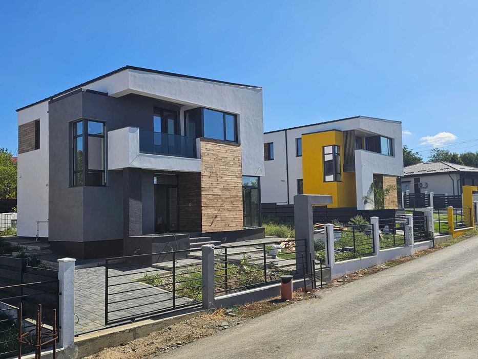 Casa de LUX P+1 in Bucium Family Market