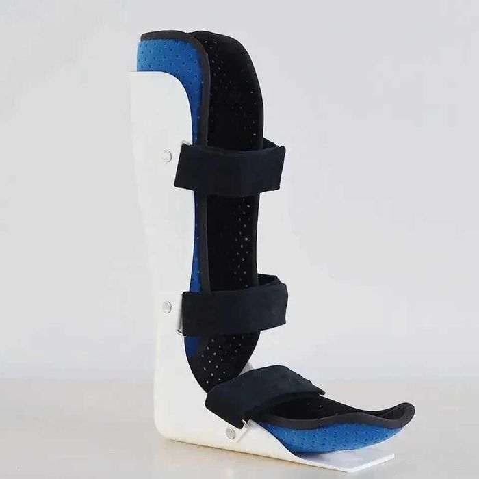 Деротационный ортез на голеностопный сустав