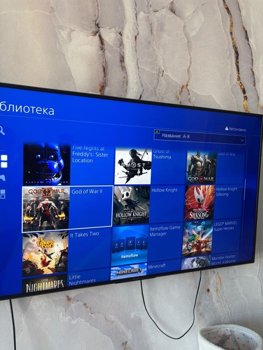 Playstation 4 slim 1 TB