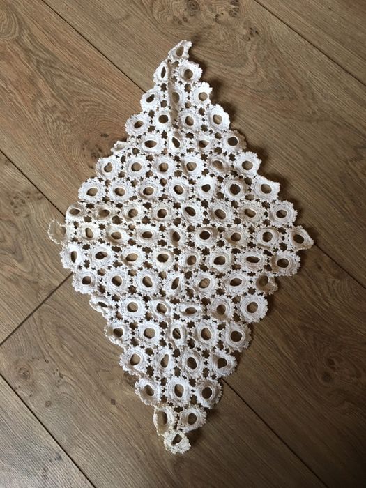 Ръчно плетени покривки на една кука