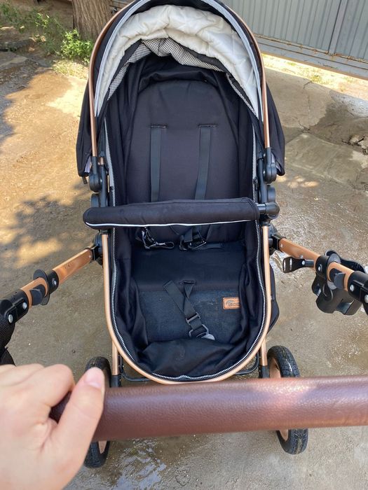 Коляска трансформер в отличном состоянии