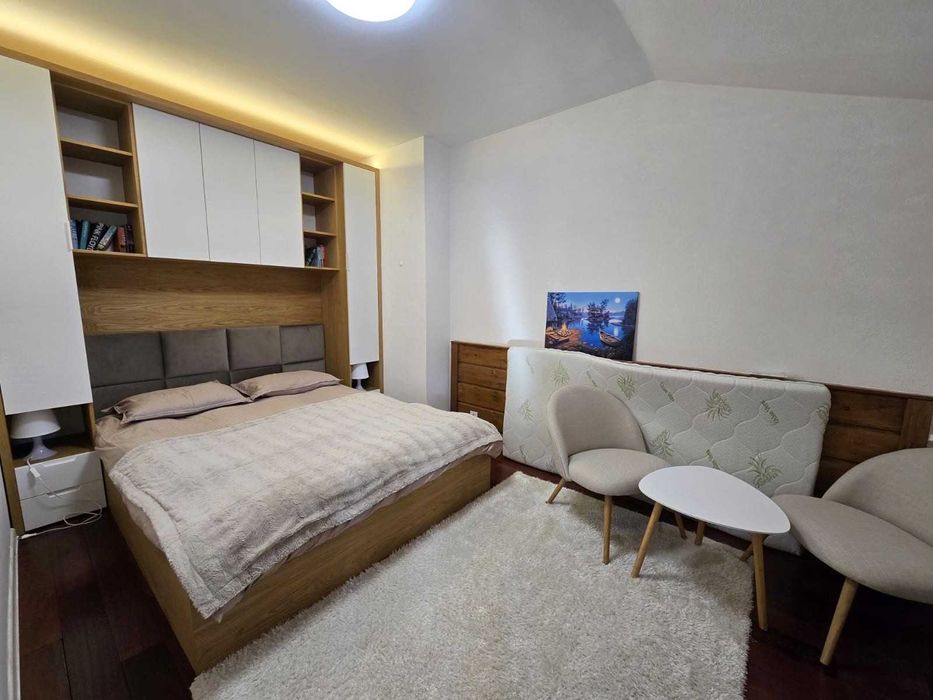 Южен двустаен апартамент под наем в новата част на Банско