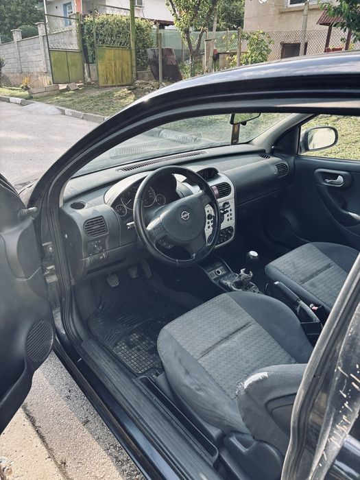 Opel Corsa 1.2 -75 кс .
