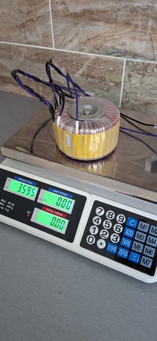 Toroidal 500VA , 3.6kg , 2x24vac 2x15vac. Impecabil.