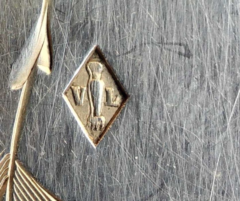 set de tacâmuri pentru pește sau tort lucrat în argint masiv