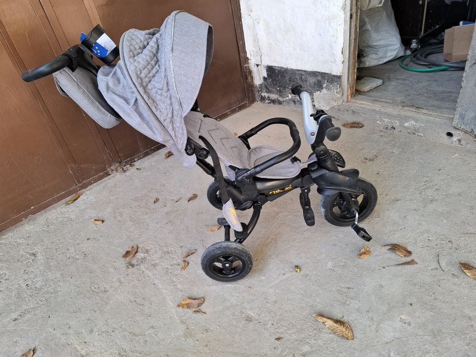 Продаётся велоколяска TEKNUM новая