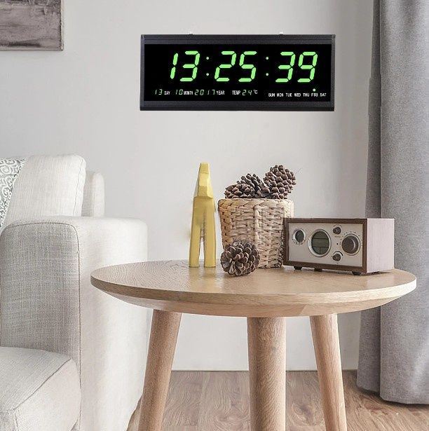 Стенен часовник Зелен светодиоден цифров дисплей,термометър, календар