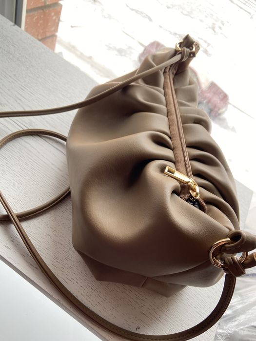 Светло коричневая сумочка