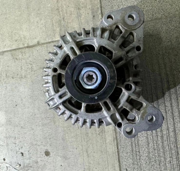 Генератор Шкода Рапид