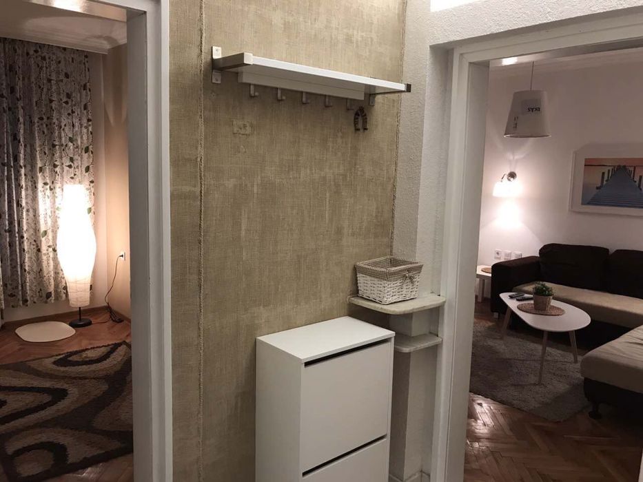 Дава се под наем Тристаен апартамент в София, Център - 87 кв.м за 867 € - Снимка #5