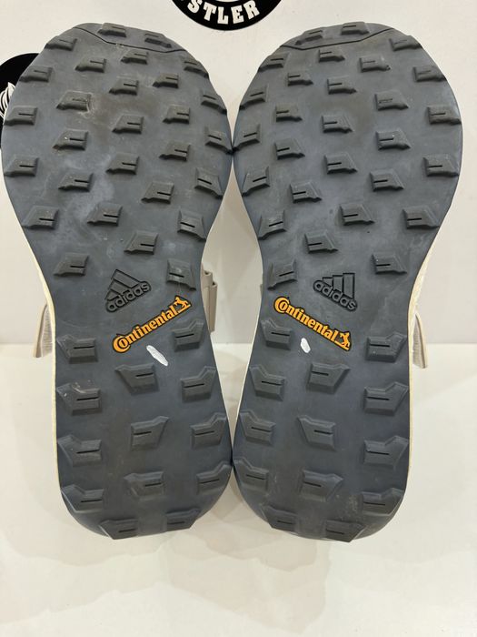 Маратонки ADIDAS STELLA Mc CARTNEY Gore-Tex Continental.Намер 39.5