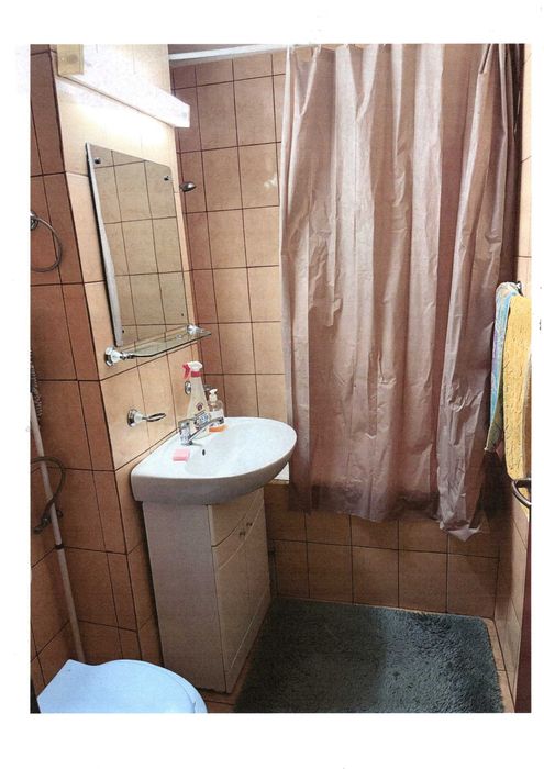 De închiriat o garsonieră