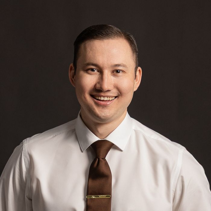 Шоумен, Тамада, Асаба, Ведущий