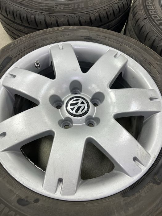 продам комплект колес на 16