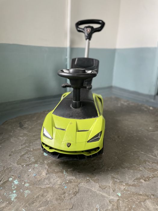 коляска машина ламборгини