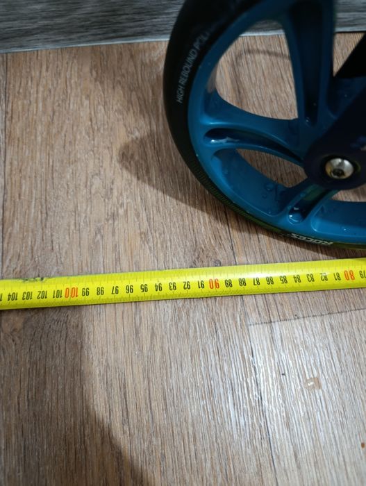 Продам Самокат б/у