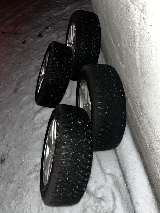 Резина MICHELIN с легкосплавными дисками R15