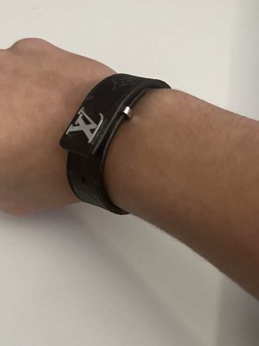 Lv Slim Bracelet