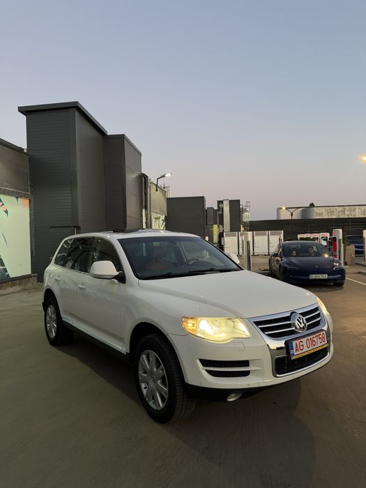 VW Touareg 2.5 TDI R5 Exclusive Automat 4x4 2009 Interior Coniac Trapa