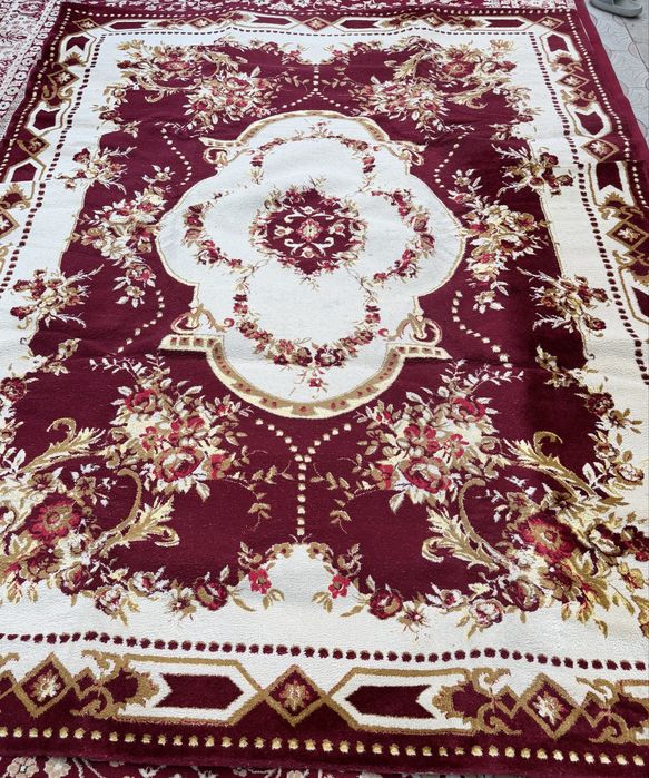 Продам ковер 2,5*3,5