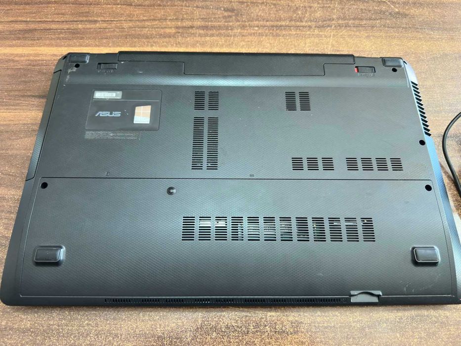 Лаптоп Asus 17", Intel Pentium 2020M, 8gb Ram