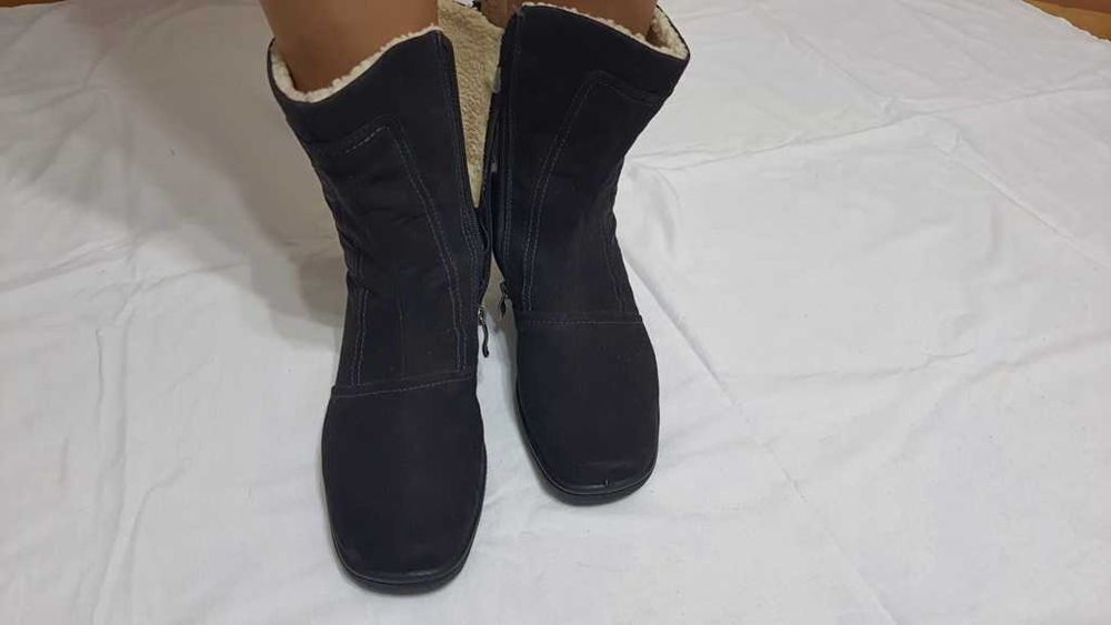 Ghete piele natrurala, blanita naturala ARA Goretex marimea 38