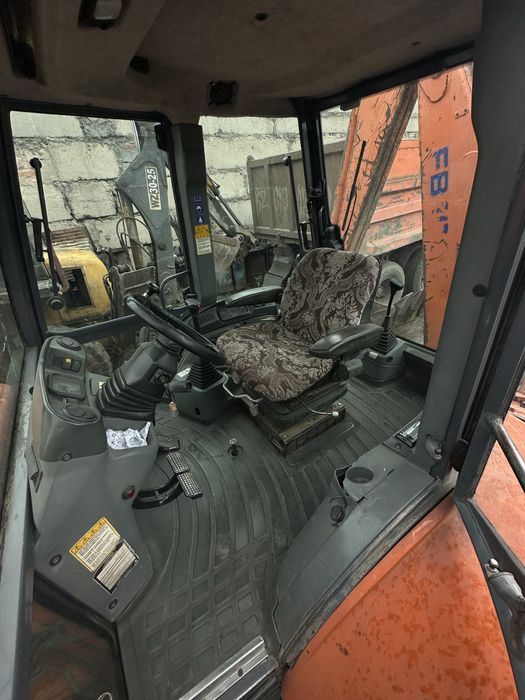 Продам трактор 3в1