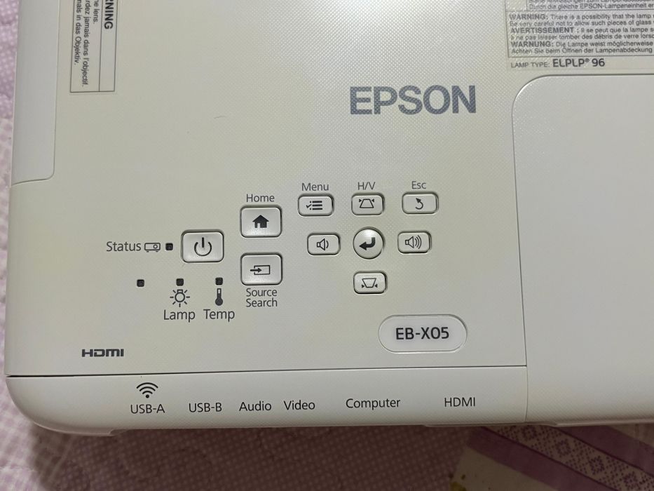 Проектор Epson хорошем состоянии