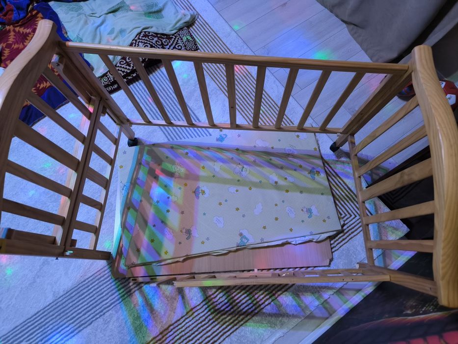 Манеж детский отдам