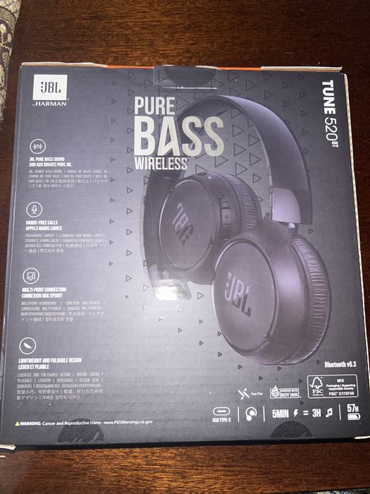 Наушники JBL 520BT