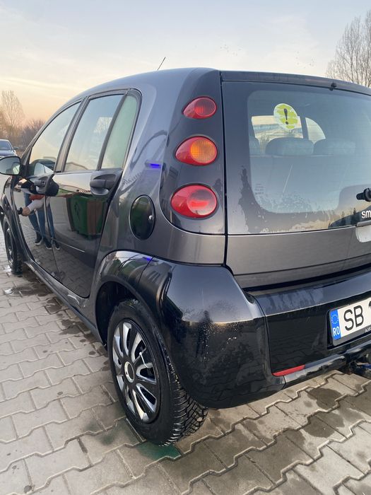 Vând SMART ForFour