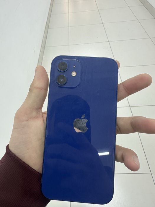 Продам iPhone 12 в хорошем состояний