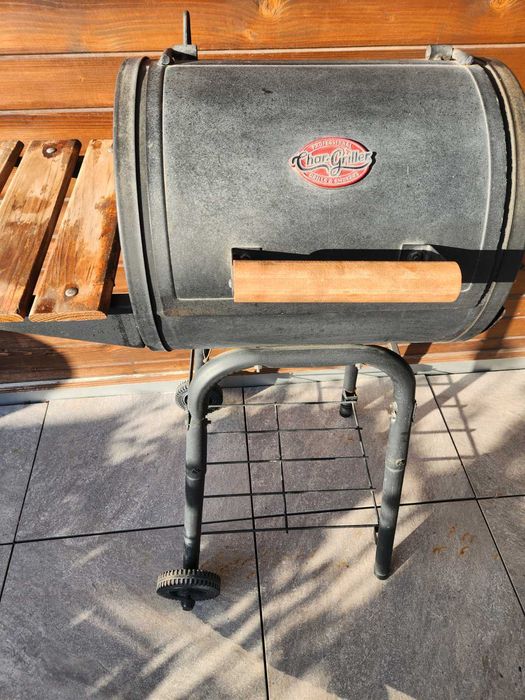 Барбекю на дървени въглища  Char-Griller Patio Pro
