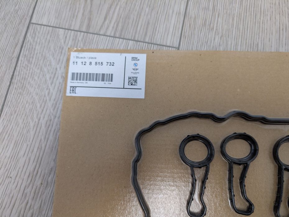 Vand Set garnituri capac chiulasa/capac culbutori originala Bmw