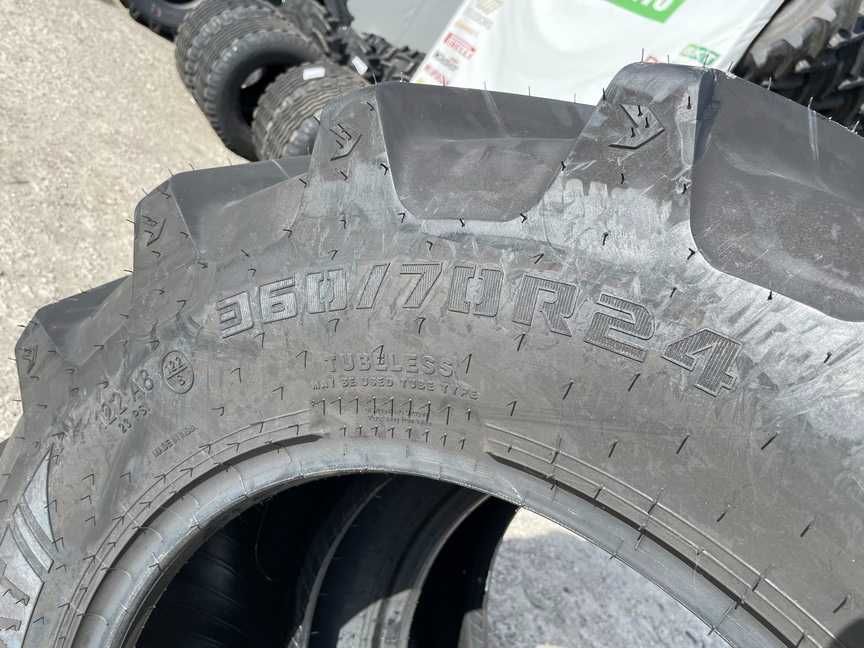 12.4-24 Radiale de tractor cu incarcator 360/70R24 Cauciucuri