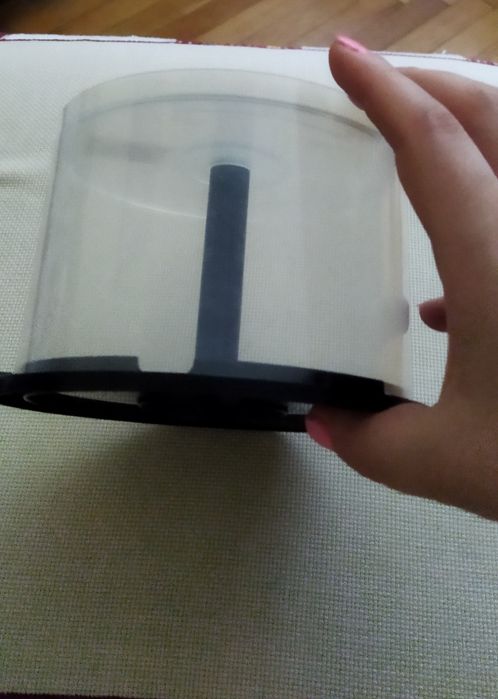 Кутия за дискове.