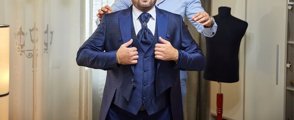Costum de ocazie