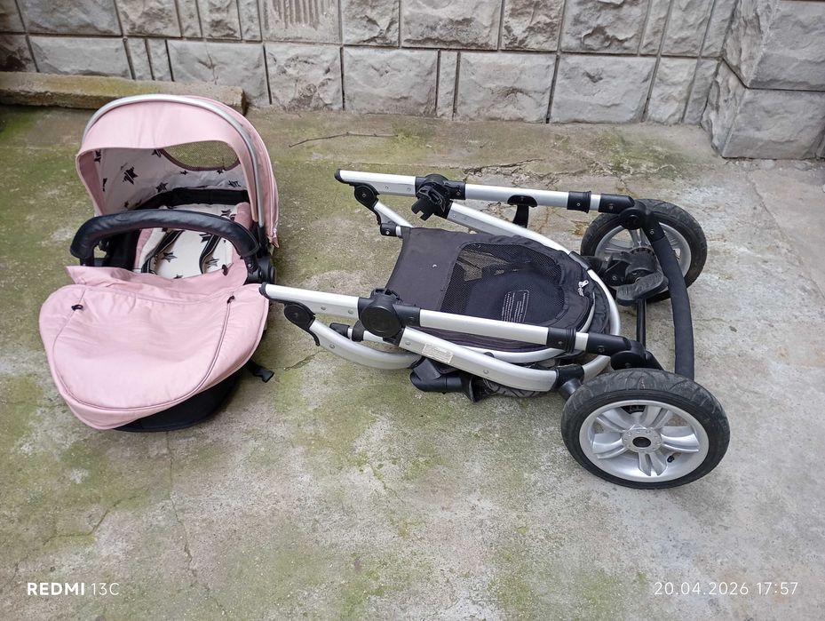 Детска количка Chipolino,кожа 2 в 1