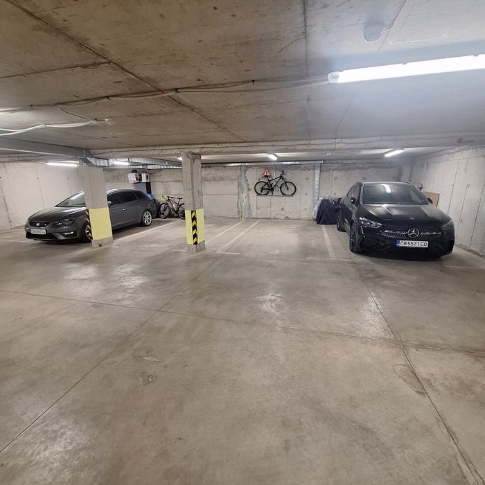 Дава се под наем Гараж / Паркомясто в София, Овча купел 2 - 18 кв.м за 155 € - Снимка #2