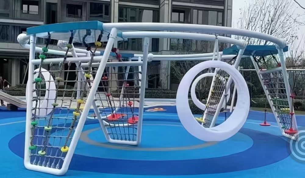 Детские качели разные