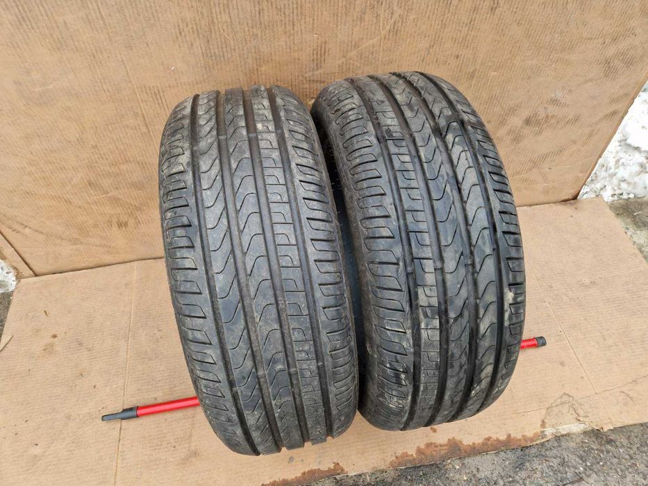 2 Pirelli R18 245/45 Летни гуми  DOT3022