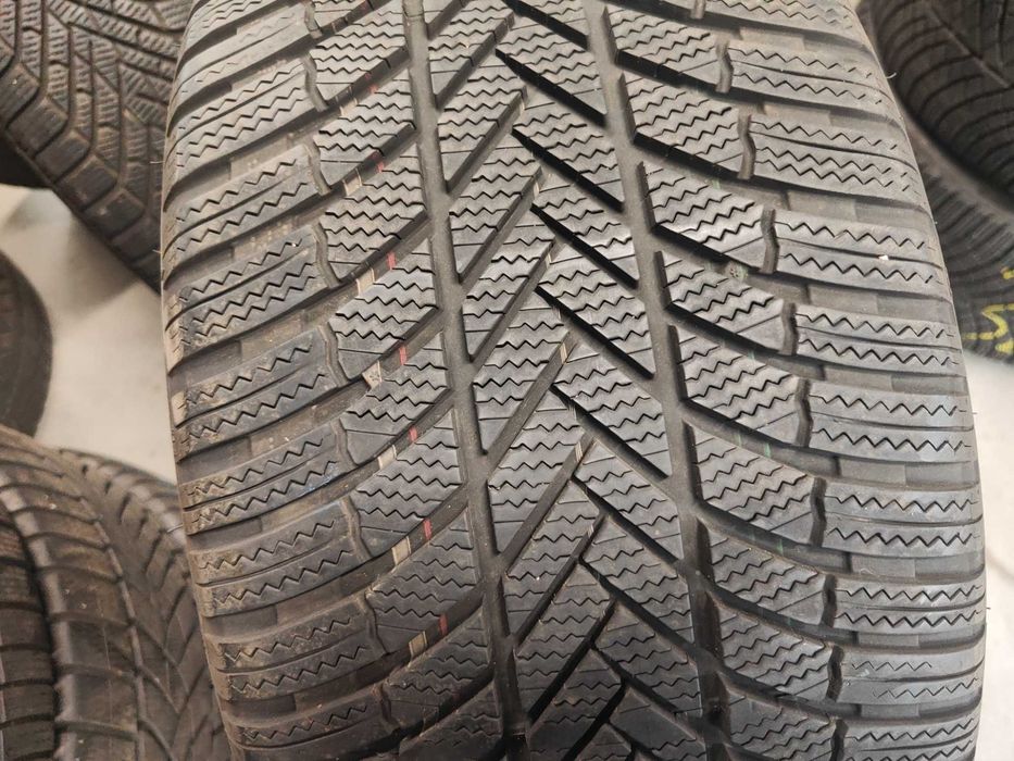 2бр.зимни гуми 265/40/20 Bridgestone