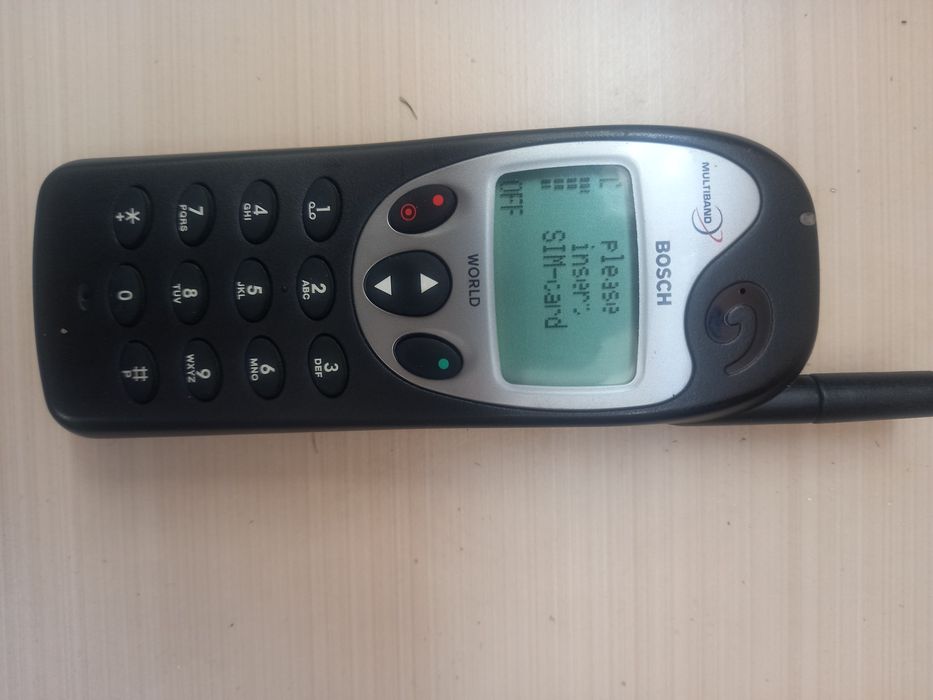 Мобилен телефон Bosch World 718