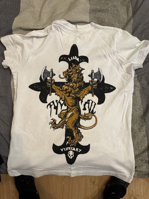 Luda тениска рядка