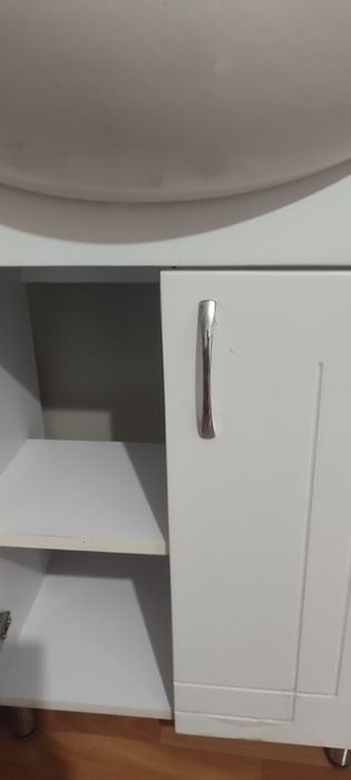 Тумба для ванной комнаты