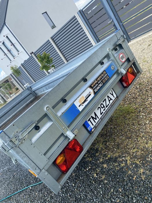 Remorca Faro Magicus 300x150x30cm 750kg 2 axe cat B