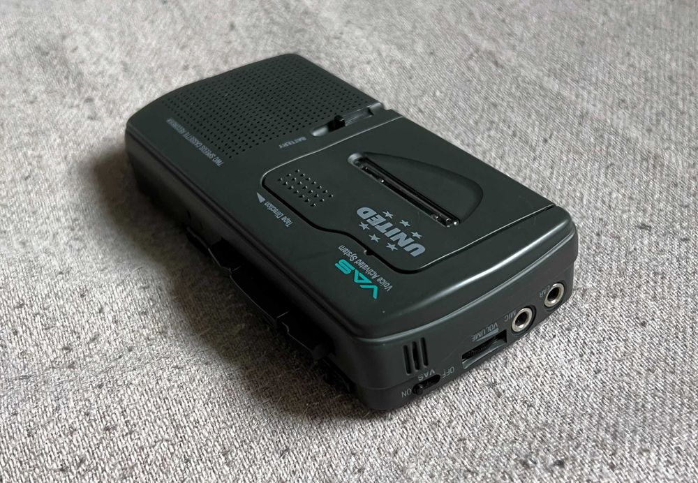 Microcasetofon reportofon United UOM 6570 activare vocala