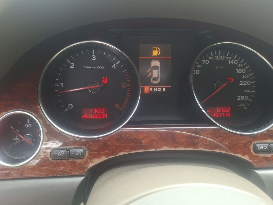 Ауди А8 Д3 4.0тди на части