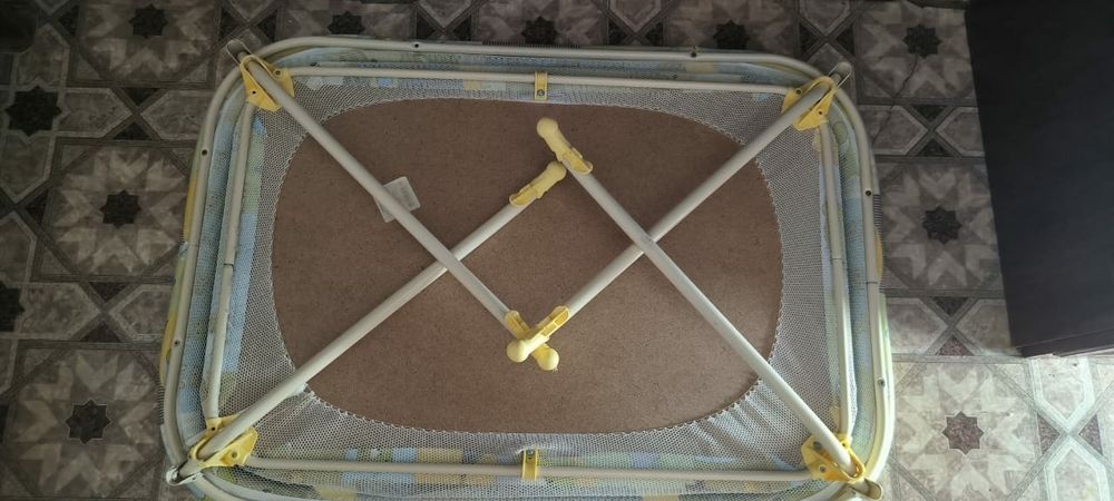 Продам манеж,детский