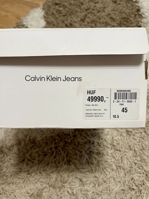 Маратонки Calvin Klein 45 номер